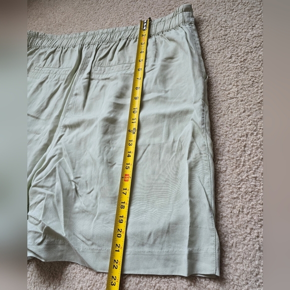 NWT Addition Elle 100% Tencel Lyocell Mint Shorts Size Plus 22 3X - Picture 6 of 8